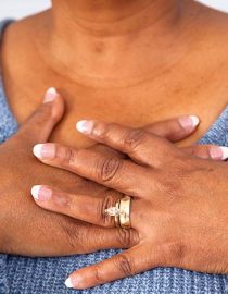 What Does Anxiety Chest Pain Feel Like? What Does Anxiety Chest Pain Feel Like?